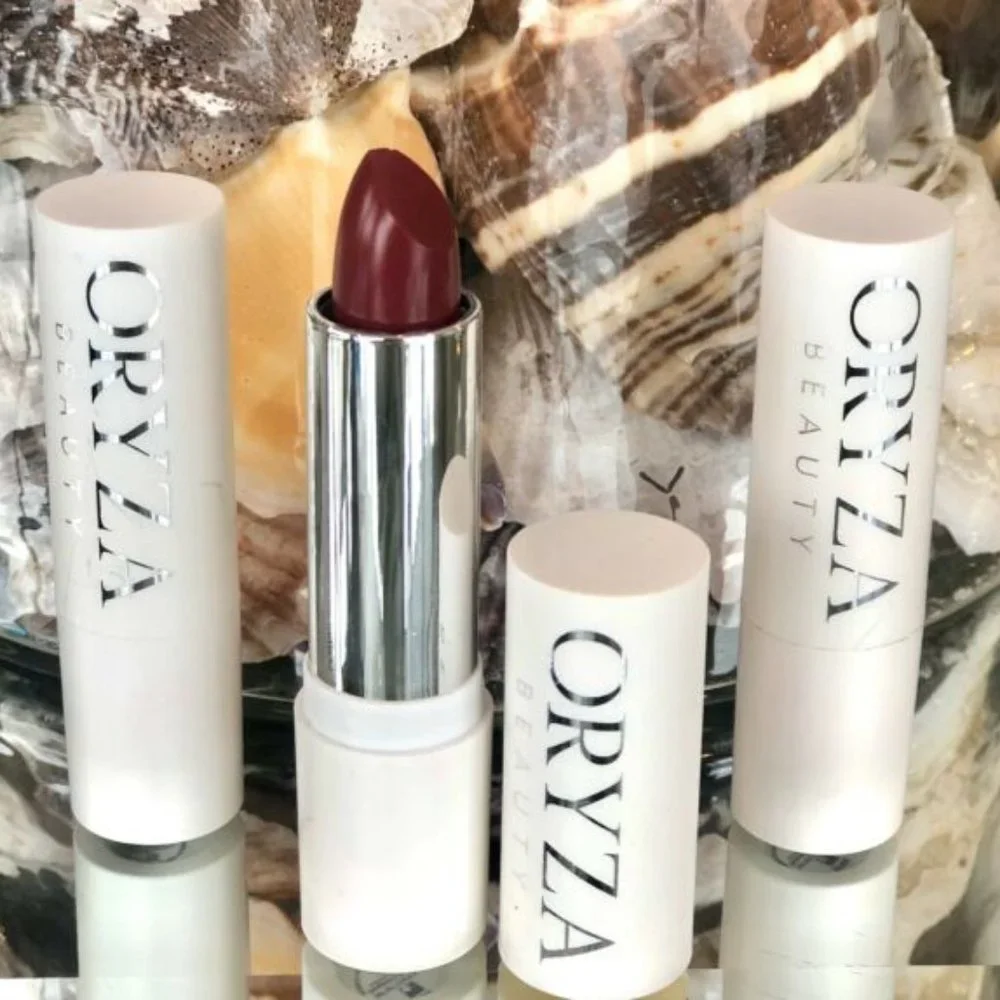 ORYZA BEAUTY Lipstick in Opus
